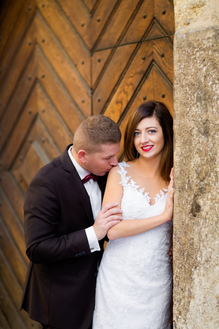 plener slubny na rynku w krakowie, fotograf na slub krakow, fotografia slubna krakow, zdjecia slubne krakow, fotograf slubny krakow, fotograf weselny krakow, zdjecia slubne slask, fotografia slubna slask, fotograf na slub slask, sesja slubna na krakowskim rynku, sesja slubna o swicie, zdjecia slubne bielsko, fotografia slubna bielsko, zdjecia slubne wadowice, fotografia slubna wadowice, plener slubny o swicie, dwoch fotografow na slub, zdjecia slubne cieszyn, sesja slubna na wawelu, plener slubny wawel, fotografia slubna cieszyn