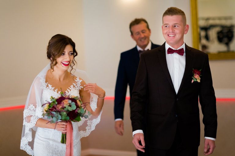 fotografia slubna szczyrk, zdjecia slubne szczyrk, slub w kosciele na gorce w szczyrku, wesele w sali balowej pod skrzycznem, sala balowa pod skrzycznem szczyrk, kosciol na gorce szczyrk, wesele pod skrzycznem szczyrk, fotograf slubny zakopane, zdjecia slubne zakopane, fotografia slubna zakopane, zdjecia slubne bielsko, fotograf slubny bielsko, fotografia slubna cieszyn, www.magiaobrazu.com, zdjecia slubne bielsko, fotografia slubna slask, zdjecia slubne zywiec, zdjecia slubne cieszyn, dwoch fotografow na slub, zdjecia slubne slask,