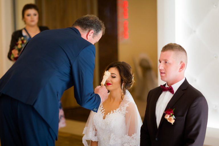 fotografia slubna szczyrk, zdjecia slubne szczyrk, slub w kosciele na gorce w szczyrku, wesele w sali balowej pod skrzycznem, sala balowa pod skrzycznem szczyrk, kosciol na gorce szczyrk, wesele pod skrzycznem szczyrk, fotograf slubny zakopane, zdjecia slubne zakopane, fotografia slubna zakopane, zdjecia slubne bielsko, fotograf slubny bielsko, fotografia slubna cieszyn, www.magiaobrazu.com, zdjecia slubne bielsko, fotografia slubna slask, zdjecia slubne zywiec, zdjecia slubne cieszyn, dwoch fotografow na slub, zdjecia slubne slask,