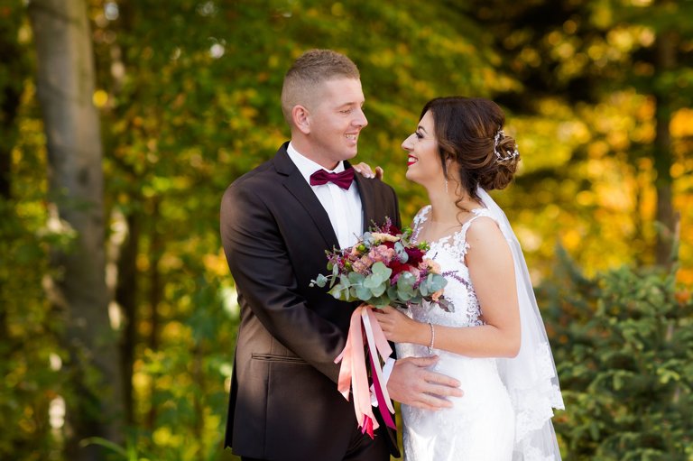 fotografia slubna szczyrk, zdjecia slubne szczyrk, slub w kosciele na gorce w szczyrku, wesele w sali balowej pod skrzycznem, sala balowa pod skrzycznem szczyrk, kosciol na gorce szczyrk, wesele pod skrzycznem szczyrk, fotograf slubny zakopane, zdjecia slubne zakopane, fotografia slubna zakopane, zdjecia slubne bielsko, fotograf slubny bielsko, fotografia slubna cieszyn, www.magiaobrazu.com, zdjecia slubne bielsko, fotografia slubna slask, zdjecia slubne zywiec, zdjecia slubne cieszyn, dwoch fotografow na slub, zdjecia slubne slask,