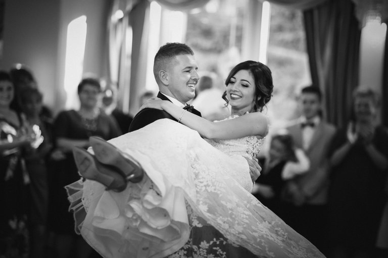 fotografia slubna szczyrk, zdjecia slubne szczyrk, slub w kosciele na gorce w szczyrku, wesele w sali balowej pod skrzycznem, sala balowa pod skrzycznem szczyrk, kosciol na gorce szczyrk, wesele pod skrzycznem szczyrk, fotograf slubny zakopane, zdjecia slubne zakopane, fotografia slubna zakopane, zdjecia slubne bielsko, fotograf slubny bielsko, fotografia slubna cieszyn, www.magiaobrazu.com, zdjecia slubne bielsko, fotografia slubna slask, zdjecia slubne zywiec, zdjecia slubne cieszyn, dwoch fotografow na slub, zdjecia slubne slask,