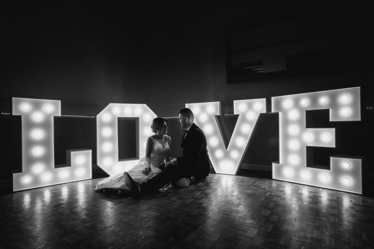 fotografia slubna szczyrk, zdjecia slubne szczyrk, slub w kosciele na gorce w szczyrku, wesele w sali balowej pod skrzycznem, sala balowa pod skrzycznem szczyrk, kosciol na gorce szczyrk, wesele pod skrzycznem szczyrk, fotograf slubny zakopane, zdjecia slubne zakopane, fotografia slubna zakopane, zdjecia slubne bielsko, fotograf slubny bielsko, fotografia slubna cieszyn, www.magiaobrazu.com, zdjecia slubne bielsko, fotografia slubna slask, zdjecia slubne zywiec, zdjecia slubne cieszyn, dwoch fotografow na slub, zdjecia slubne slask,