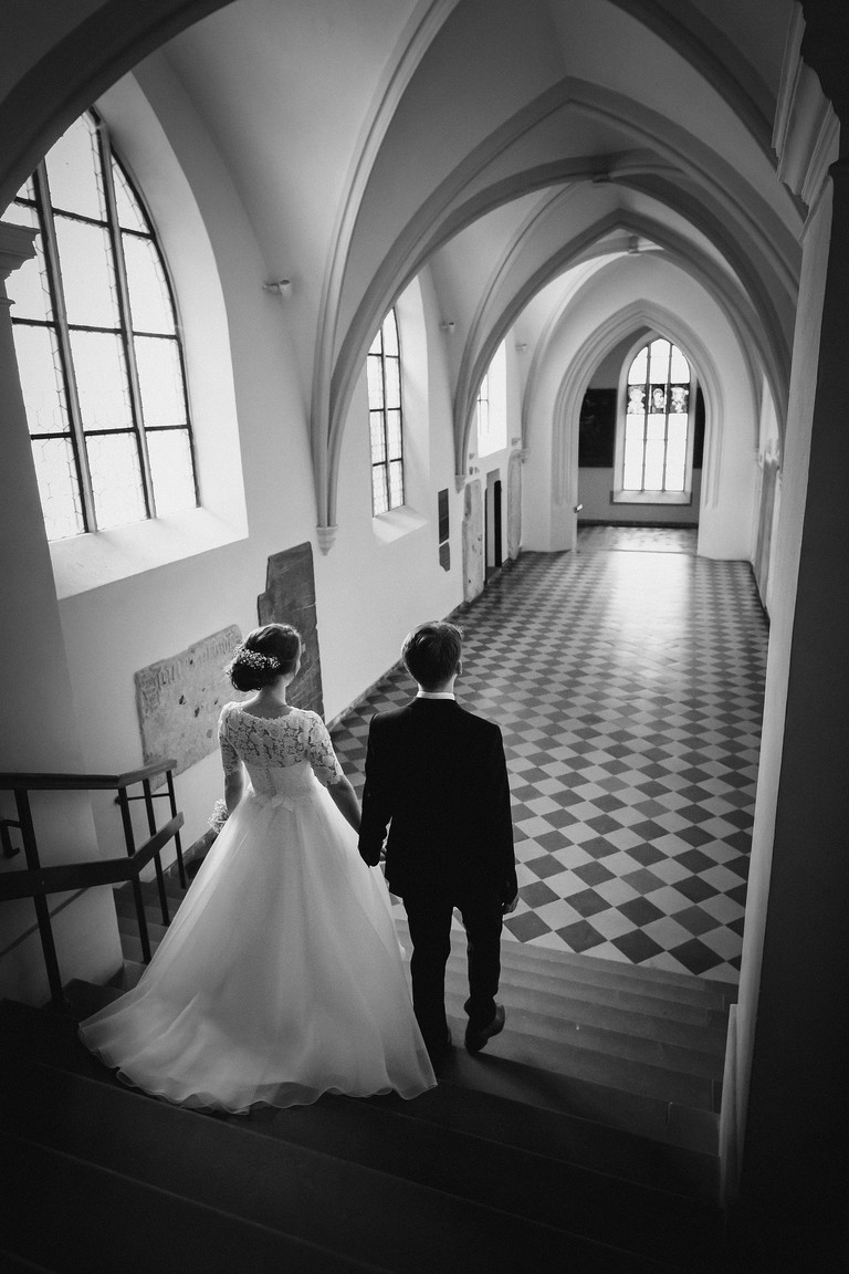 fotografia slubna, fotografia slubna krakow, zdjecia slubne krakow, fotograf slubny krakow, fotograf na wesele krakow, slub w klasztorze dominikanow krakow, slub dominikanie krakow, folwark zalesie, wesele w folwarku zalesie, najlepsze zdjecia slubne, fotografia slubna slask, zdjecia slubne slask, fotografia slubna wieliczka, zdjecia slubne wieliczka, oryginalne zdjecia z druhnami, zdjecia grupowe druzbowie, zdjecia slubne bielsko, fotograf slubny bielsko, www.magiaobrazu.com, zdjecia slubne bielsko, fotografia slubna slask, fotograf cieszyn, zdjecia slubne cieszyn