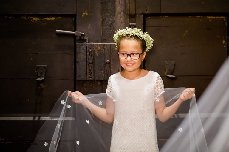 fotografia slubna, fotografia slubna krakow, zdjecia slubne krakow, fotograf slubny krakow, fotograf na wesele krakow, slub w klasztorze dominikanow krakow, slub dominikanie krakow, folwark zalesie, wesele w folwarku zalesie, najlepsze zdjecia slubne, fotografia slubna slask, zdjecia slubne slask, fotografia slubna wieliczka, zdjecia slubne wieliczka, oryginalne zdjecia z druhnami, zdjecia grupowe druzbowie, zdjecia slubne bielsko, fotograf slubny bielsko, www.magiaobrazu.com, zdjecia slubne bielsko, fotografia slubna slask, fotograf cieszyn, zdjecia slubne cieszyn