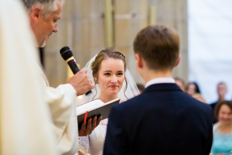 fotografia slubna, fotografia slubna krakow, zdjecia slubne krakow, fotograf slubny krakow, fotograf na wesele krakow, slub w klasztorze dominikanow krakow, slub dominikanie krakow, folwark zalesie, wesele w folwarku zalesie, najlepsze zdjecia slubne, fotografia slubna slask, zdjecia slubne slask, fotografia slubna wieliczka, zdjecia slubne wieliczka, oryginalne zdjecia z druhnami, zdjecia grupowe druzbowie, zdjecia slubne bielsko, fotograf slubny bielsko, www.magiaobrazu.com, zdjecia slubne bielsko, fotografia slubna slask, fotograf cieszyn, zdjecia slubne cieszyn