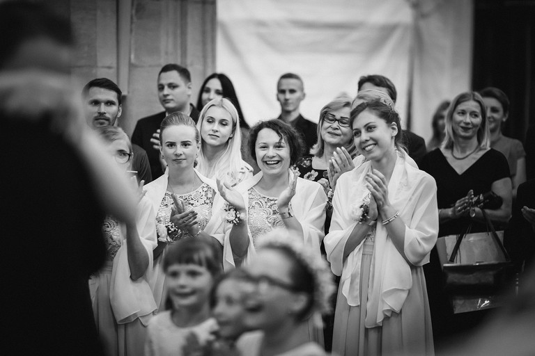 fotografia slubna, fotografia slubna krakow, zdjecia slubne krakow, fotograf slubny krakow, fotograf na wesele krakow, slub w klasztorze dominikanow krakow, slub dominikanie krakow, folwark zalesie, wesele w folwarku zalesie, najlepsze zdjecia slubne, fotografia slubna slask, zdjecia slubne slask, fotografia slubna wieliczka, zdjecia slubne wieliczka, oryginalne zdjecia z druhnami, zdjecia grupowe druzbowie, zdjecia slubne bielsko, fotograf slubny bielsko, www.magiaobrazu.com, zdjecia slubne bielsko, fotografia slubna slask, fotograf cieszyn, zdjecia slubne cieszyn