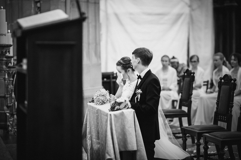 fotografia slubna, fotografia slubna krakow, zdjecia slubne krakow, fotograf slubny krakow, fotograf na wesele krakow, slub w klasztorze dominikanow krakow, slub dominikanie krakow, folwark zalesie, wesele w folwarku zalesie, najlepsze zdjecia slubne, fotografia slubna slask, zdjecia slubne slask, fotografia slubna wieliczka, zdjecia slubne wieliczka, oryginalne zdjecia z druhnami, zdjecia grupowe druzbowie, zdjecia slubne bielsko, fotograf slubny bielsko, www.magiaobrazu.com, zdjecia slubne bielsko, fotografia slubna slask, fotograf cieszyn, zdjecia slubne cieszyn