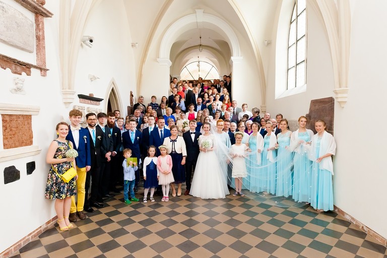 fotografia slubna, fotografia slubna krakow, zdjecia slubne krakow, fotograf slubny krakow, fotograf na wesele krakow, slub w klasztorze dominikanow krakow, slub dominikanie krakow, folwark zalesie, wesele w folwarku zalesie, najlepsze zdjecia slubne, fotografia slubna slask, zdjecia slubne slask, fotografia slubna wieliczka, zdjecia slubne wieliczka, oryginalne zdjecia z druhnami, zdjecia grupowe druzbowie, zdjecia slubne bielsko, fotograf slubny bielsko, www.magiaobrazu.com, zdjecia slubne bielsko, fotografia slubna slask, fotograf cieszyn, zdjecia slubne cieszyn