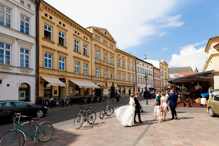 fotografia slubna, fotografia slubna krakow, zdjecia slubne krakow, fotograf slubny krakow, fotograf na wesele krakow, slub w klasztorze dominikanow krakow, slub dominikanie krakow, folwark zalesie, wesele w folwarku zalesie, najlepsze zdjecia slubne, fotografia slubna slask, zdjecia slubne slask, fotografia slubna wieliczka, zdjecia slubne wieliczka, oryginalne zdjecia z druhnami, zdjecia grupowe druzbowie, zdjecia slubne bielsko, fotograf slubny bielsko, www.magiaobrazu.com, zdjecia slubne bielsko, fotografia slubna slask, fotograf cieszyn, zdjecia slubne cieszyn