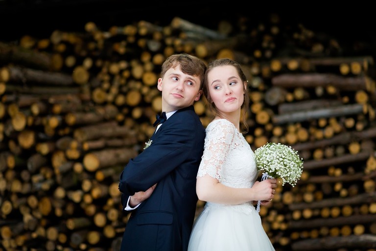 fotografia slubna, fotografia slubna krakow, zdjecia slubne krakow, fotograf slubny krakow, fotograf na wesele krakow, slub w klasztorze dominikanow krakow, slub dominikanie krakow, folwark zalesie, wesele w folwarku zalesie, najlepsze zdjecia slubne, fotografia slubna slask, zdjecia slubne slask, fotografia slubna wieliczka, zdjecia slubne wieliczka, oryginalne zdjecia z druhnami, zdjecia grupowe druzbowie, zdjecia slubne bielsko, fotograf slubny bielsko, www.magiaobrazu.com, zdjecia slubne bielsko, fotografia slubna slask, fotograf cieszyn, zdjecia slubne cieszyn