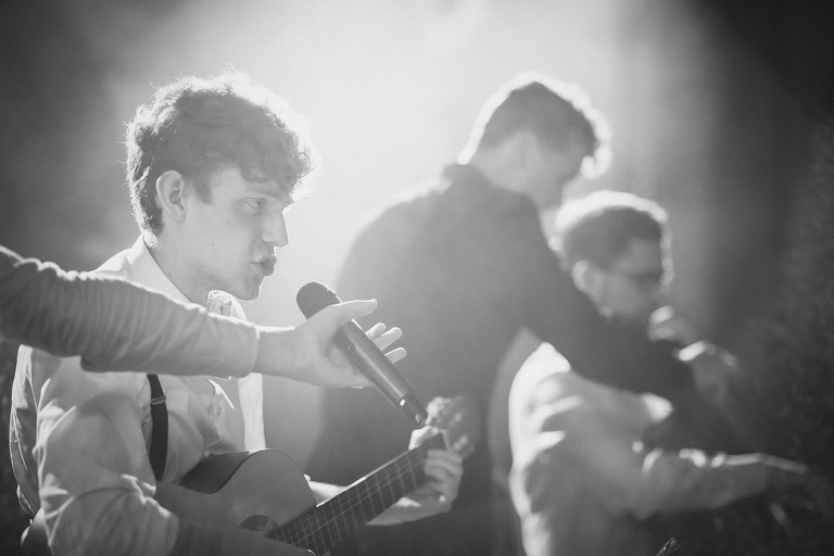 fotografia slubna, fotografia slubna krakow, zdjecia slubne krakow, fotograf slubny krakow, fotograf na wesele krakow, slub w klasztorze dominikanow krakow, slub dominikanie krakow, folwark zalesie, wesele w folwarku zalesie, najlepsze zdjecia slubne, fotografia slubna slask, zdjecia slubne slask, fotografia slubna wieliczka, zdjecia slubne wieliczka, oryginalne zdjecia z druhnami, zdjecia grupowe druzbowie, zdjecia slubne bielsko, fotograf slubny bielsko, www.magiaobrazu.com, zdjecia slubne bielsko, fotografia slubna slask, fotograf cieszyn, zdjecia slubne cieszyn