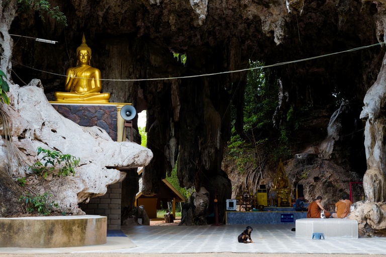 co zobaczyc w tajlandii, najlepsze miejsca w tajlandii, co odwiedzic w tajlandii, wakacje w tajlandii, tajlandia najlepsze miejsca, fotografie z podrozy, zdjecia z podrozy, zdjecia z tajlandii, Bangkok, koh kradan, koh mook, koh poda, lanta, trang, koh kret, fotografie z tajlandii, fotografia podroznicza, travel photography, travel photos, asia photos, thailand, thai photos, thailand photography, thailand travel, thai travel, best places in thailand, www.magiaobrazu.com, tajlandia, zdjecia z wakacji, zdjecia z azji, fotografie z azji, podroz po azji