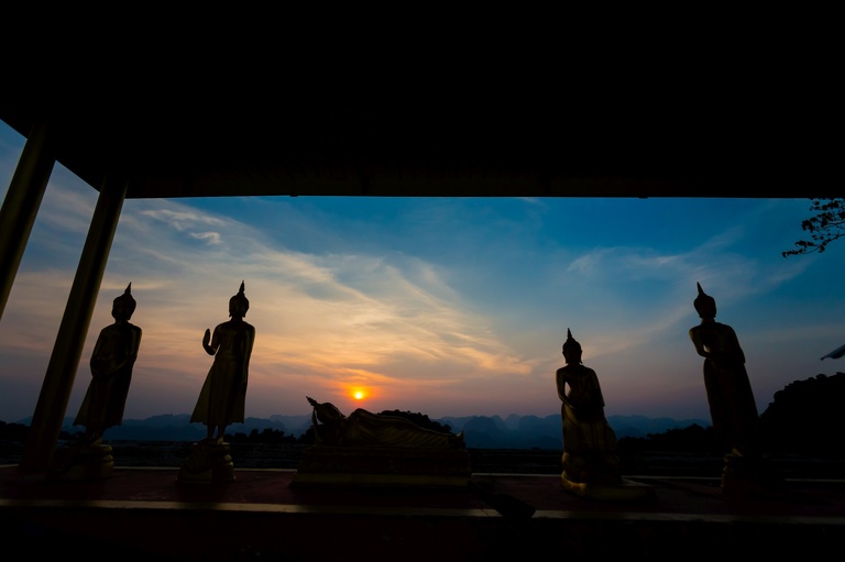 co zobaczyc w tajlandii, najlepsze miejsca w tajlandii, co odwiedzic w tajlandii, wakacje w tajlandii, tajlandia najlepsze miejsca, fotografie z podrozy, zdjecia z podrozy, zdjecia z tajlandii, Bangkok, koh kradan, koh mook, koh poda, lanta, trang, koh kret, fotografie z tajlandii, fotografia podroznicza, travel photography, travel photos, asia photos, thailand, thai photos, thailand photography, thailand travel, thai travel, best places in thailand, www.magiaobrazu.com, tajlandia, zdjecia z wakacji, zdjecia z azji, fotografie z azji, podroz po azji