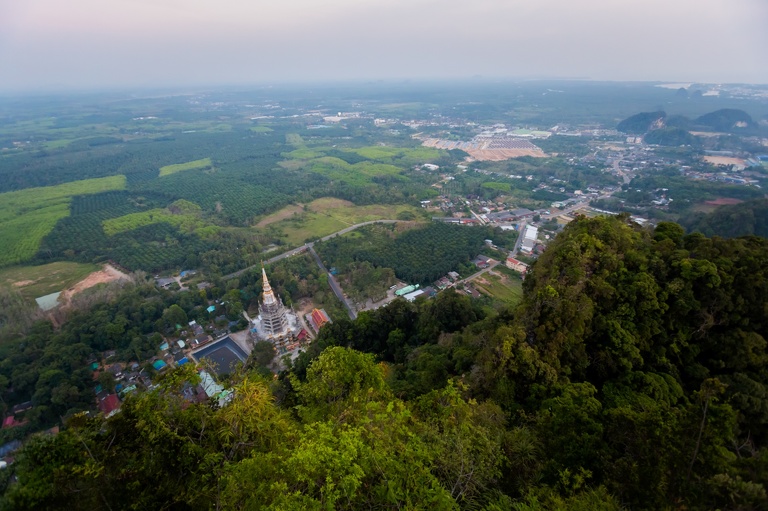 co zobaczyc w tajlandii, najlepsze miejsca w tajlandii, co odwiedzic w tajlandii, wakacje w tajlandii, tajlandia najlepsze miejsca, fotografie z podrozy, zdjecia z podrozy, zdjecia z tajlandii, Bangkok, koh kradan, koh mook, koh poda, lanta, trang, koh kret, fotografie z tajlandii, fotografia podroznicza, travel photography, travel photos, asia photos, thailand, thai photos, thailand photography, thailand travel, thai travel, best places in thailand, www.magiaobrazu.com, tajlandia, zdjecia z wakacji, zdjecia z azji, fotografie z azji, podroz po azji