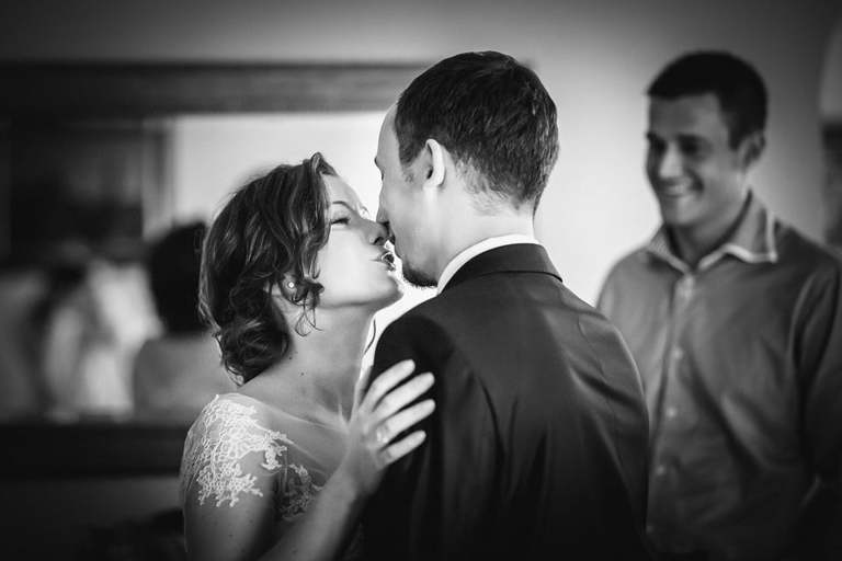 Anna i Jacek Bieniek; fotograf slubny slask; slub cywilny w hotelu na bloniach, dwoje fotografow na slub; fotografowie slubni slask; fotograf slubny bielsko; fotografia slubna, reportaz slubny, www.magiaobrazu.com, zdjecia slubne, fotoreportaz slubny; fotograf pszczyna; zdjecia slubne bielsko; hotel na bloniach bielsko; wesele w hotelu na bloniach