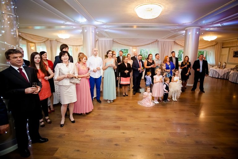 Anna i Jacek Bieniek; fotograf slubny slask; slub cywilny w hotelu na bloniach, dwoje fotografow na slub; fotografowie slubni slask; fotograf slubny bielsko; fotografia slubna, reportaz slubny, www.magiaobrazu.com, zdjecia slubne, fotoreportaz slubny; fotograf pszczyna; zdjecia slubne bielsko; hotel na bloniach bielsko; wesele w hotelu na bloniach