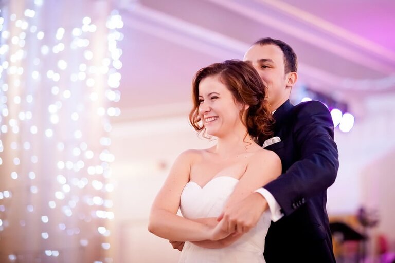 Anna i Jacek Bieniek; fotograf slubny slask; slub cywilny w hotelu na bloniach, dwoje fotografow na slub; fotografowie slubni slask; fotograf slubny bielsko; fotografia slubna, reportaz slubny, www.magiaobrazu.com, zdjecia slubne, fotoreportaz slubny; fotograf pszczyna; zdjecia slubne bielsko; hotel na bloniach bielsko; wesele w hotelu na bloniach