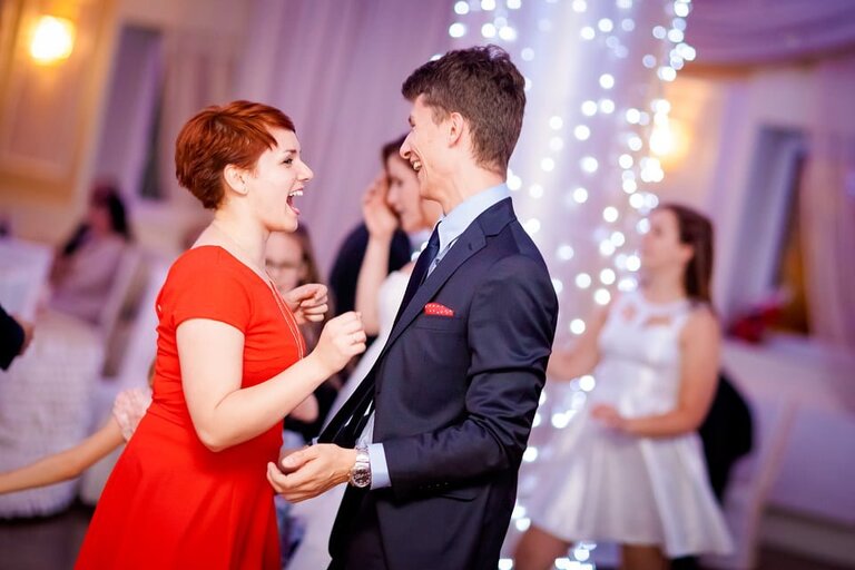 Anna i Jacek Bieniek; fotograf slubny slask; slub cywilny w hotelu na bloniach, dwoje fotografow na slub; fotografowie slubni slask; fotograf slubny bielsko; fotografia slubna, reportaz slubny, www.magiaobrazu.com, zdjecia slubne, fotoreportaz slubny; fotograf pszczyna; zdjecia slubne bielsko; hotel na bloniach bielsko; wesele w hotelu na bloniach