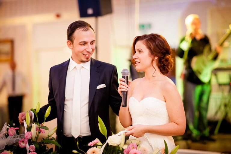 Anna i Jacek Bieniek; fotograf slubny slask; slub cywilny w hotelu na bloniach, dwoje fotografow na slub; fotografowie slubni slask; fotograf slubny bielsko; fotografia slubna, reportaz slubny, www.magiaobrazu.com, zdjecia slubne, fotoreportaz slubny; fotograf pszczyna; zdjecia slubne bielsko; hotel na bloniach bielsko; wesele w hotelu na bloniach