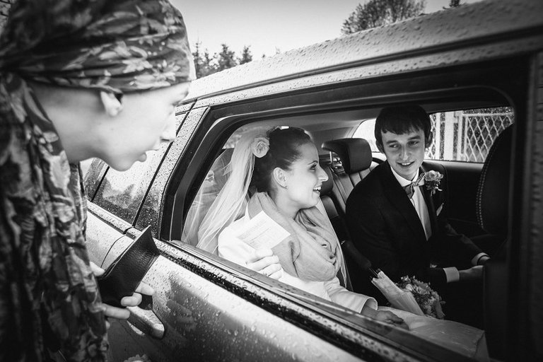 fotografia slubna, zdjecia slubne bielsko, fotograf slubny bielsko; www.magiaobrazu.com, zdjecia slubne bielsko, fotografia slubna slask, zdjecia slubne zywiec; dworek pod jemiola cwiklice; wesele w dworku pod jemiola cwiklice; fotograf pszczyna; zdjecia slubne pszczyna; kosciol w goczalkowicach, slub w kosciele w goczalkowicach, studio milion pszczyna, slub w listopadzie