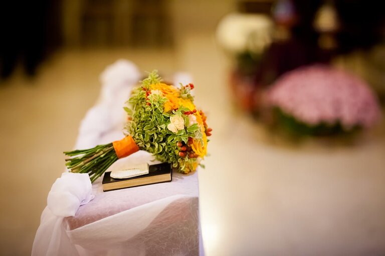 fotografia slubna, zdjecia slubne bielsko, fotograf slubny bielsko; www.magiaobrazu.com, zdjecia slubne bielsko, fotografia slubna slask, zdjecia slubne zywiec; dworek pod jemiola cwiklice; wesele w dworku pod jemiola cwiklice; fotograf pszczyna; zdjecia slubne pszczyna; kosciol w goczalkowicach, slub w kosciele w goczalkowicach, studio milion pszczyna, slub w listopadzie