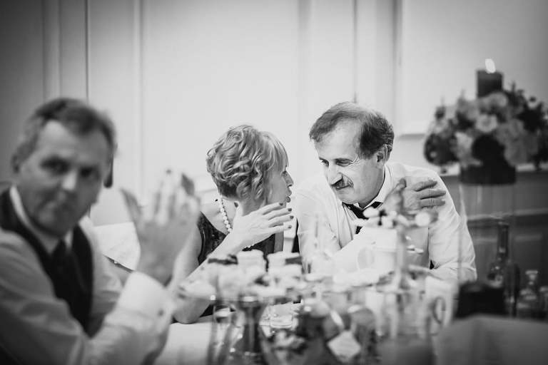 fotografia slubna, zdjecia slubne bielsko, fotograf slubny bielsko; www.magiaobrazu.com, zdjecia slubne bielsko, fotografia slubna slask, zdjecia slubne zywiec; dworek pod jemiola cwiklice; wesele w dworku pod jemiola cwiklice; fotograf pszczyna; zdjecia slubne pszczyna; kosciol w goczalkowicach, slub w kosciele w goczalkowicach, studio milion pszczyna, slub w listopadzie