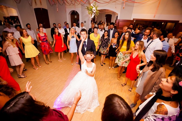 fotografia slubna slask, zdjecia slubne bielsko, wesele miedzynarodowe, fotograf slubny rzeszow, zdjecia slubne podkarpackie, wesele w dworze kombornia, slub w kosciele w brzozowie, slub brzozow, zdjecia slubne katowice, dwoch fotografow na slub, fotografia slubna krakow, slub polsko-wloski