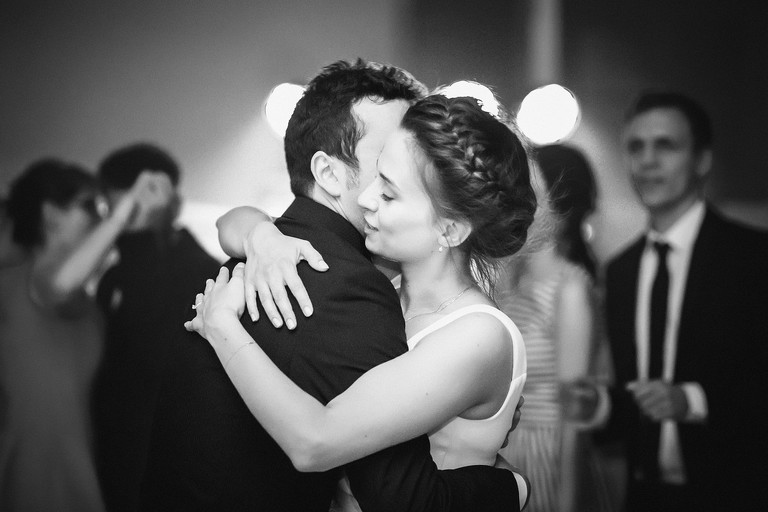 fotografia slubna slask, zdjecia slubne bielsko, wesele miedzynarodowe, fotograf slubny rzeszow, zdjecia slubne podkarpackie, wesele w dworze kombornia, slub w kosciele w brzozowie, slub brzozow, zdjecia slubne katowice, dwoch fotografow na slub, fotografia slubna krakow, slub polsko-wloski