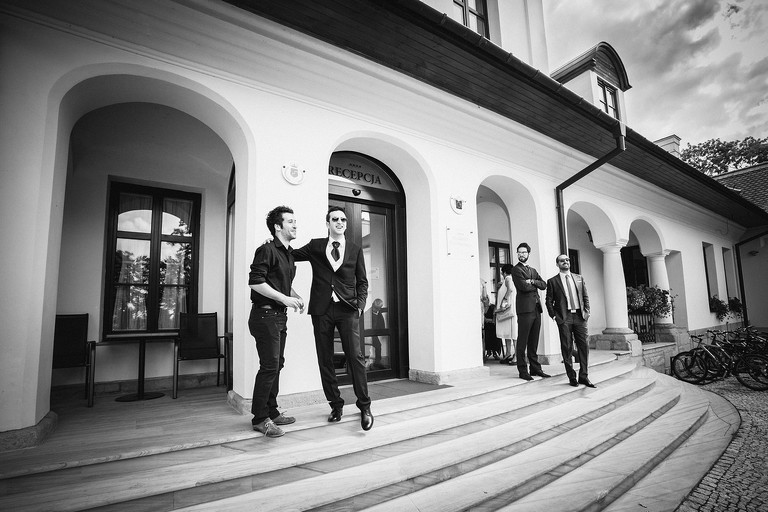 fotografia slubna slask, zdjecia slubne bielsko, wesele miedzynarodowe, fotograf slubny rzeszow, zdjecia slubne podkarpackie, wesele w dworze kombornia, slub w kosciele w brzozowie, slub brzozow, zdjecia slubne katowice, dwoch fotografow na slub, fotografia slubna krakow, slub polsko-wloski