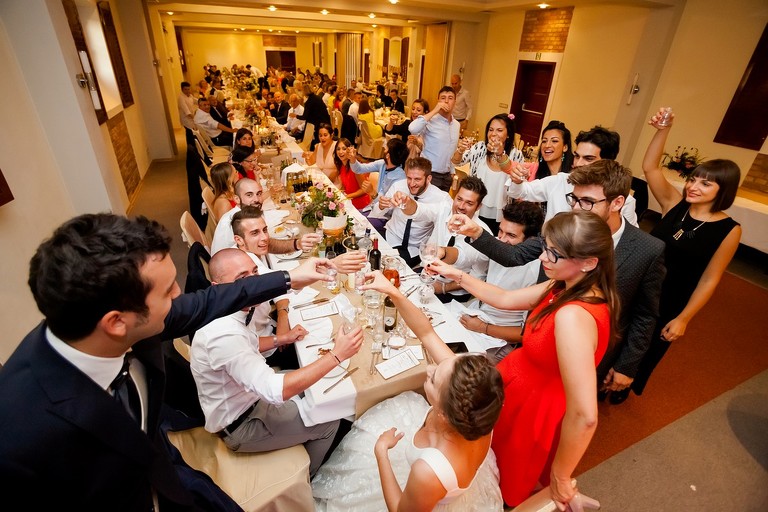 fotografia slubna slask, zdjecia slubne bielsko, wesele miedzynarodowe, fotograf slubny rzeszow, zdjecia slubne podkarpackie, wesele w dworze kombornia, slub w kosciele w brzozowie, slub brzozow, zdjecia slubne katowice, dwoch fotografow na slub, fotografia slubna krakow, slub polsko-wloski