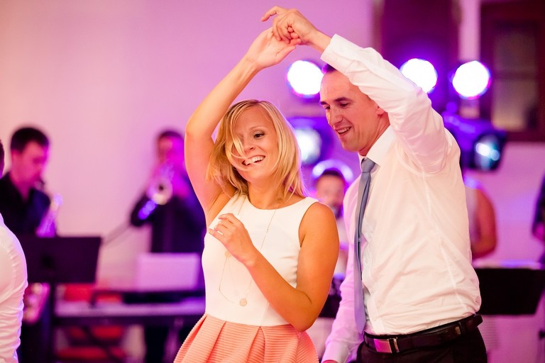 fotografia slubna slask, zdjecia slubne bielsko, wesele miedzynarodowe, fotograf slubny rzeszow, zdjecia slubne podkarpackie, wesele w dworze kombornia, slub w kosciele w brzozowie, slub brzozow, zdjecia slubne katowice, dwoch fotografow na slub, fotografia slubna krakow, slub polsko-wloski