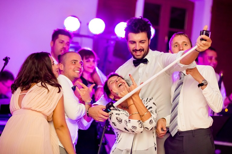 fotografia slubna slask, zdjecia slubne bielsko, wesele miedzynarodowe, fotograf slubny rzeszow, zdjecia slubne podkarpackie, wesele w dworze kombornia, slub w kosciele w brzozowie, slub brzozow, zdjecia slubne katowice, dwoch fotografow na slub, fotografia slubna krakow, slub polsko-wloski