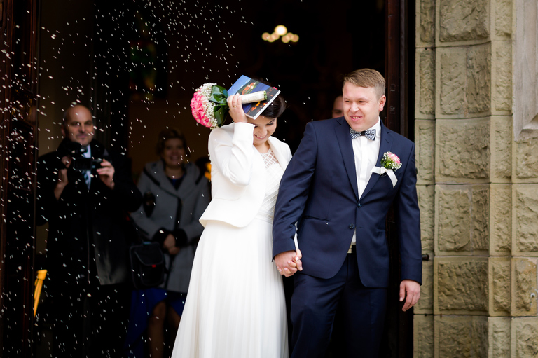 zdjecia slubne bielsko, fotografia slubna bielsko, jesienny plener slubny, jesienna sesja slubna, fotografia slubna zywiec, zdjecia slubne zywiec, slub w kosciele w porabce, slub kosciol porabka, wesele w porabce, sala eltara porabka, wesele w eltarze, fotografia slubna slask, fotografia slubna katowice, zdjecia slubne katowice, fotograf slubny katowice, zdjecia slubne bielsko, fotograf slubny bielsko, zdjecia slubne slask, dwoch fotografow na slub, fotografia slubna krakow,