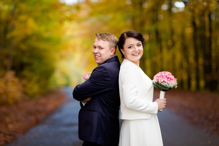 zdjecia slubne bielsko, fotografia slubna bielsko, jesienny plener slubny, jesienna sesja slubna, fotografia slubna zywiec, zdjecia slubne zywiec, slub w kosciele w porabce, slub kosciol porabka, wesele w porabce, sala eltara porabka, wesele w eltarze, fotografia slubna slask, fotografia slubna katowice, zdjecia slubne katowice, fotograf slubny katowice, zdjecia slubne bielsko, fotograf slubny bielsko, zdjecia slubne slask, dwoch fotografow na slub, fotografia slubna krakow,