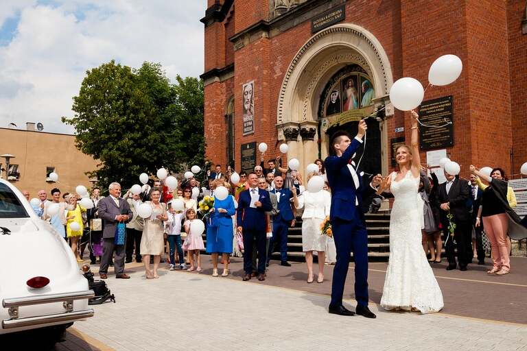 fotografia slubna slask, fotografia slubna katowice, zdjecia slubne katowice, fotograf slubny katowice, zdjecia slubne chorzow, fotografia slubna chorzow, zdjecia slubne bielsko, wesele kamienny kasztel, fotograf slubny bielsko, zdjecia slubne slask, katedra w sosnowcu, slub w katedrze w sosnowcu, sesja w parku slaskim, plener slubny w parku slaskim, dwoch fotografow na slub, fotografia slubna krakow,