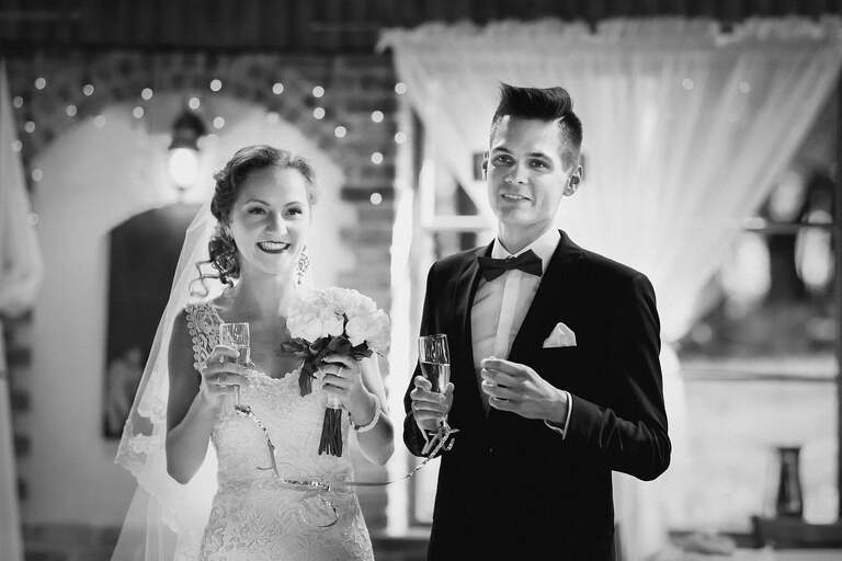 fotografia slubna slask, fotografia slubna katowice, zdjecia slubne katowice, fotograf slubny katowice, zdjecia slubne chorzow, fotografia slubna chorzow, zdjecia slubne bielsko, wesele kamienny kasztel, fotograf slubny bielsko, zdjecia slubne slask, katedra w sosnowcu, slub w katedrze w sosnowcu, sesja w parku slaskim, plener slubny w parku slaskim, dwoch fotografow na slub, fotografia slubna krakow,