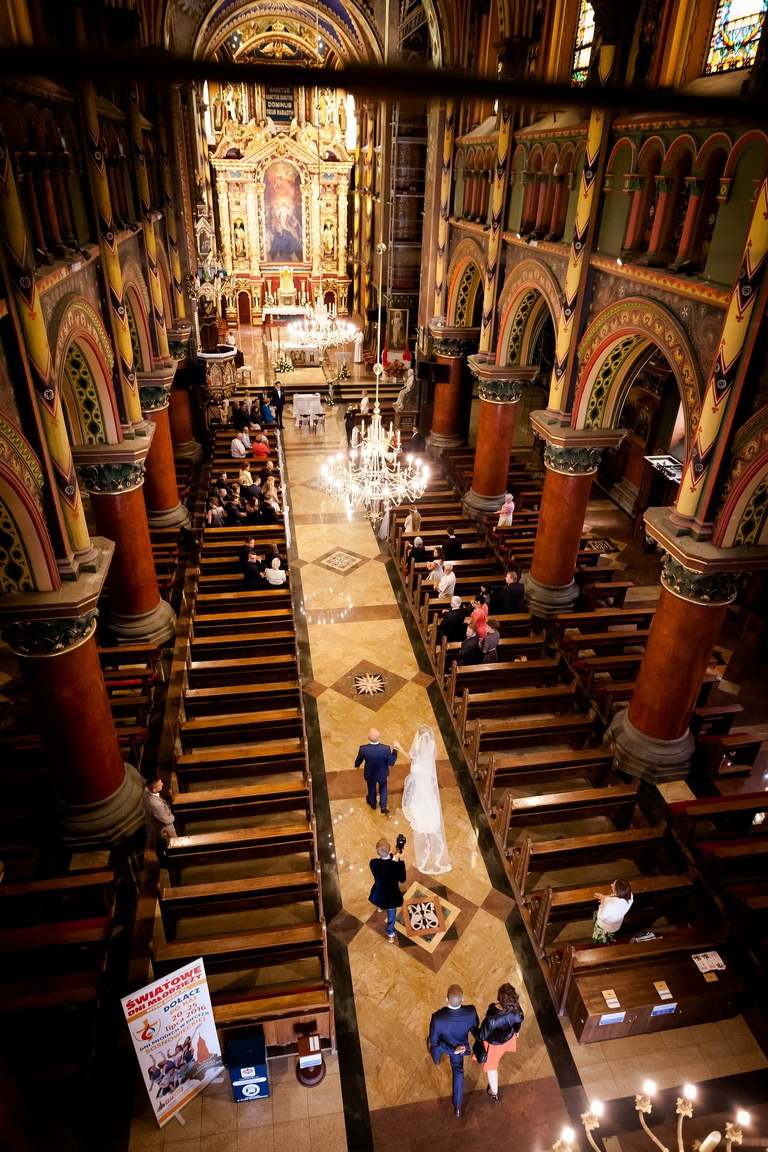 fotografia slubna slask, fotografia slubna katowice, zdjecia slubne katowice, fotograf slubny katowice, zdjecia slubne chorzow, fotografia slubna chorzow, zdjecia slubne bielsko, wesele kamienny kasztel, fotograf slubny bielsko, zdjecia slubne slask, katedra w sosnowcu, slub w katedrze w sosnowcu, sesja w parku slaskim, plener slubny w parku slaskim, dwoch fotografow na slub, fotografia slubna krakow,