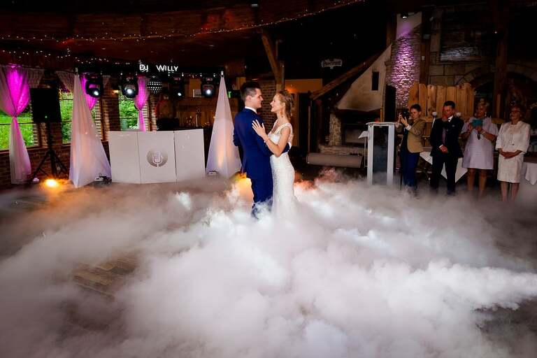 fotografia slubna slask, fotografia slubna katowice, zdjecia slubne katowice, fotograf slubny katowice, zdjecia slubne chorzow, fotografia slubna chorzow, zdjecia slubne bielsko, wesele kamienny kasztel, fotograf slubny bielsko, zdjecia slubne slask, katedra w sosnowcu, slub w katedrze w sosnowcu, sesja w parku slaskim, plener slubny w parku slaskim, dwoch fotografow na slub, fotografia slubna krakow,