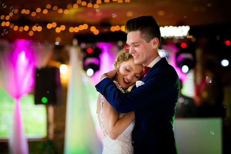 fotografia slubna slask, fotografia slubna katowice, zdjecia slubne katowice, fotograf slubny katowice, zdjecia slubne chorzow, fotografia slubna chorzow, zdjecia slubne bielsko, wesele kamienny kasztel, fotograf slubny bielsko, zdjecia slubne slask, katedra w sosnowcu, slub w katedrze w sosnowcu, sesja w parku slaskim, plener slubny w parku slaskim, dwoch fotografow na slub, fotografia slubna krakow,