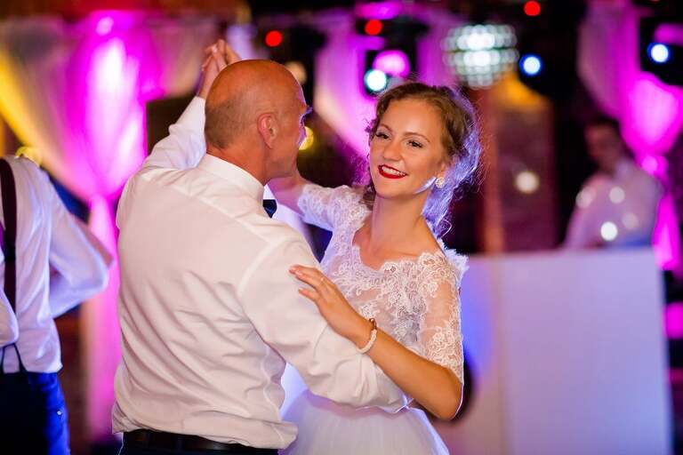 fotografia slubna slask, fotografia slubna katowice, zdjecia slubne katowice, fotograf slubny katowice, zdjecia slubne chorzow, fotografia slubna chorzow, zdjecia slubne bielsko, wesele kamienny kasztel, fotograf slubny bielsko, zdjecia slubne slask, katedra w sosnowcu, slub w katedrze w sosnowcu, sesja w parku slaskim, plener slubny w parku slaskim, dwoch fotografow na slub, fotografia slubna krakow,