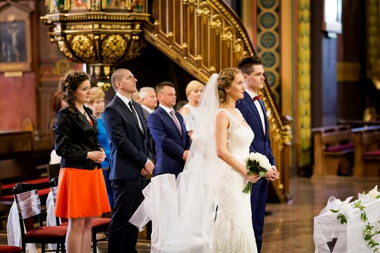 fotografia slubna slask, fotografia slubna katowice, zdjecia slubne katowice, fotograf slubny katowice, zdjecia slubne chorzow, fotografia slubna chorzow, zdjecia slubne bielsko, wesele kamienny kasztel, fotograf slubny bielsko, zdjecia slubne slask, katedra w sosnowcu, slub w katedrze w sosnowcu, sesja w parku slaskim, plener slubny w parku slaskim, dwoch fotografow na slub, fotografia slubna krakow,