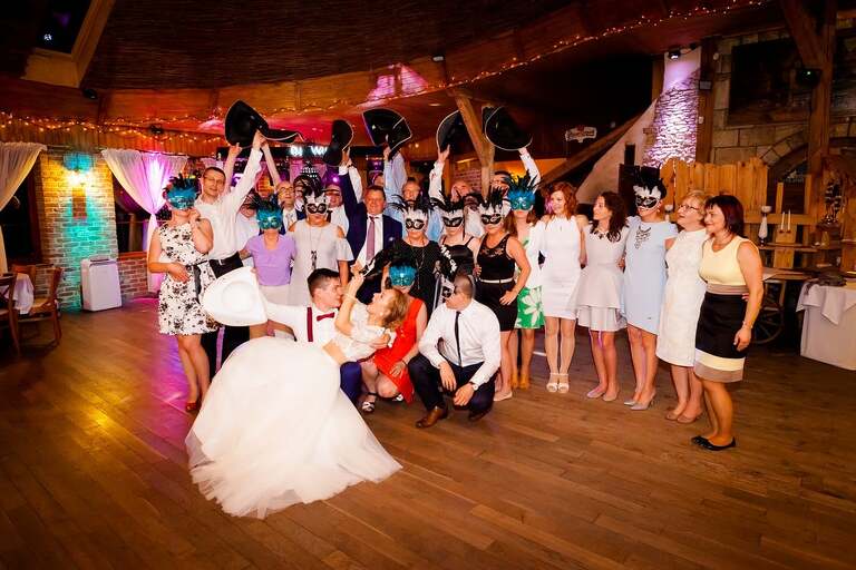 fotografia slubna slask, fotografia slubna katowice, zdjecia slubne katowice, fotograf slubny katowice, zdjecia slubne chorzow, fotografia slubna chorzow, zdjecia slubne bielsko, wesele kamienny kasztel, fotograf slubny bielsko, zdjecia slubne slask, katedra w sosnowcu, slub w katedrze w sosnowcu, sesja w parku slaskim, plener slubny w parku slaskim, dwoch fotografow na slub, fotografia slubna krakow,