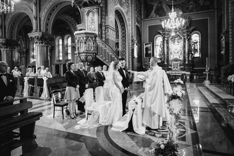 fotografia slubna slask, fotografia slubna katowice, zdjecia slubne katowice, fotograf slubny katowice, zdjecia slubne chorzow, fotografia slubna chorzow, zdjecia slubne bielsko, wesele kamienny kasztel, fotograf slubny bielsko, zdjecia slubne slask, katedra w sosnowcu, slub w katedrze w sosnowcu, sesja w parku slaskim, plener slubny w parku slaskim, dwoch fotografow na slub, fotografia slubna krakow,