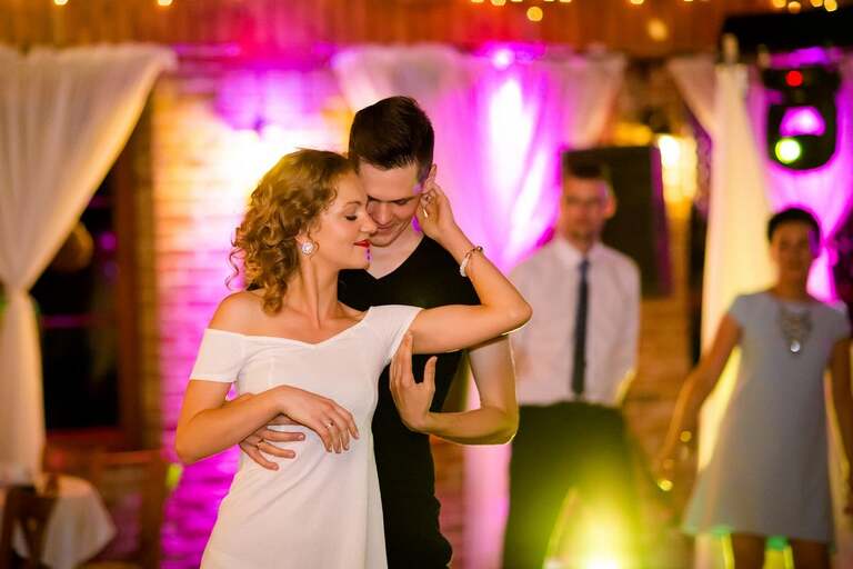 fotografia slubna slask, fotografia slubna katowice, zdjecia slubne katowice, fotograf slubny katowice, zdjecia slubne chorzow, fotografia slubna chorzow, zdjecia slubne bielsko, wesele kamienny kasztel, fotograf slubny bielsko, zdjecia slubne slask, katedra w sosnowcu, slub w katedrze w sosnowcu, sesja w parku slaskim, plener slubny w parku slaskim, dwoch fotografow na slub, fotografia slubna krakow,