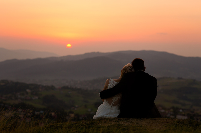 sesja slubna w gorach, plener slubny w gorach, sesja slubna w beskidach, plener slubny beskidy, zdjecia slubne zywiec, fotografia slubna slask, zdjecia slubne slask, romantyczny plener slubny, fotograf slubny bielsko, plener slubny w lesie slask, sesja slubna w lesie slask, plener slubny las slask, fotografia slubna slask, zdjecia slubne slask, fotografia slubna katowice, zdjecia slubne katowice, romantyczna sesja slubna slask, zdjecia slubne bielsko, fotografia slubna bielsko, oryginalny plener slubny, oryginalna sesja slubna, www.magiaobrazu.com, Anna i Jacek Bieniek,