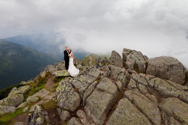 najlepsze zdjecia slubne, najpiekniejsze zdjecia slubne, fotografia slubna slask, zdjecia slubne slask, najlepszy fotograf slubny slask, plener slubny slask, sesje slubne slask, fotograf na slub slask, piekne fotografie slubne slask, dwoch fotografow na slub, pelna emocji fotografia slubna, naturalna fotografia slubna, zdjecia slubne bielsko, fotograf slubny bielsko, fotografia slubna bielsko, zdjecia slubne krakow, fotografia slubna krakow, fotograf slubny krakow, oryginalna fotografia slubna, www.magiaobrazu.com, Anna i Jacek Bieniek,