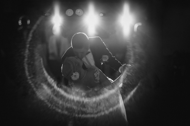 najlepsze zdjecia slubne, najpiekniejsze zdjecia slubne, fotografia slubna slask, zdjecia slubne slask, najlepszy fotograf slubny slask, plener slubny slask, sesje slubne slask, fotograf na slub slask, piekne fotografie slubne slask, dwoch fotografow na slub, pelna emocji fotografia slubna, naturalna fotografia slubna, zdjecia slubne bielsko, fotograf slubny bielsko, fotografia slubna bielsko, zdjecia slubne krakow, fotografia slubna krakow, fotograf slubny krakow, oryginalna fotografia slubna, www.magiaobrazu.com, Anna i Jacek Bieniek,