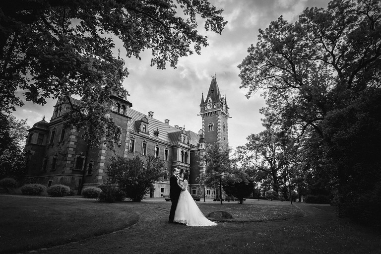 najlepsze zdjecia slubne, najpiekniejsze zdjecia slubne, fotografia slubna slask, zdjecia slubne slask, najlepszy fotograf slubny slask, plener slubny slask, sesje slubne slask, fotograf na slub slask, piekne fotografie slubne slask, dwoch fotografow na slub, pelna emocji fotografia slubna, naturalna fotografia slubna, zdjecia slubne bielsko, fotograf slubny bielsko, fotografia slubna bielsko, zdjecia slubne krakow, fotografia slubna krakow, fotograf slubny krakow, oryginalna fotografia slubna, www.magiaobrazu.com, Anna i Jacek Bieniek,