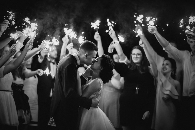 najlepsze zdjecia slubne, najpiekniejsze zdjecia slubne, fotografia slubna slask, zdjecia slubne slask, najlepszy fotograf slubny slask, plener slubny slask, sesje slubne slask, fotograf na slub slask, piekne fotografie slubne slask, dwoch fotografow na slub, pelna emocji fotografia slubna, naturalna fotografia slubna, zdjecia slubne bielsko, fotograf slubny bielsko, fotografia slubna bielsko, zdjecia slubne krakow, fotografia slubna krakow, fotograf slubny krakow, oryginalna fotografia slubna, www.magiaobrazu.com, Anna i Jacek Bieniek,