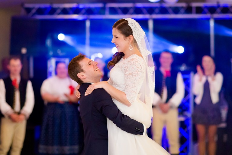 najlepsze zdjecia slubne, najpiekniejsze zdjecia slubne, fotografia slubna slask, zdjecia slubne slask, najlepszy fotograf slubny slask, plener slubny slask, sesje slubne slask, fotograf na slub slask, piekne fotografie slubne slask, dwoch fotografow na slub, pelna emocji fotografia slubna, naturalna fotografia slubna, zdjecia slubne bielsko, fotograf slubny bielsko, fotografia slubna bielsko, zdjecia slubne krakow, fotografia slubna krakow, fotograf slubny krakow, oryginalna fotografia slubna, www.magiaobrazu.com, Anna i Jacek Bieniek,